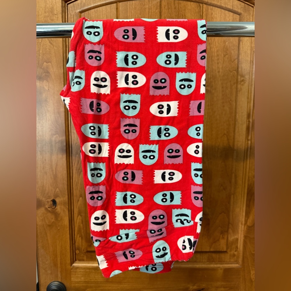 LuLaRoe TC Leggings (Fit sizes 12-18)
